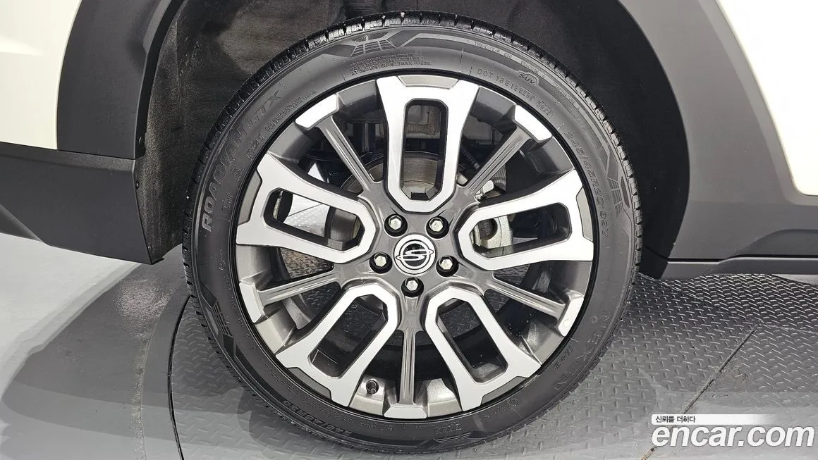 KG Mobility (Ssangyong) Torres 2023 из KR, фото 5