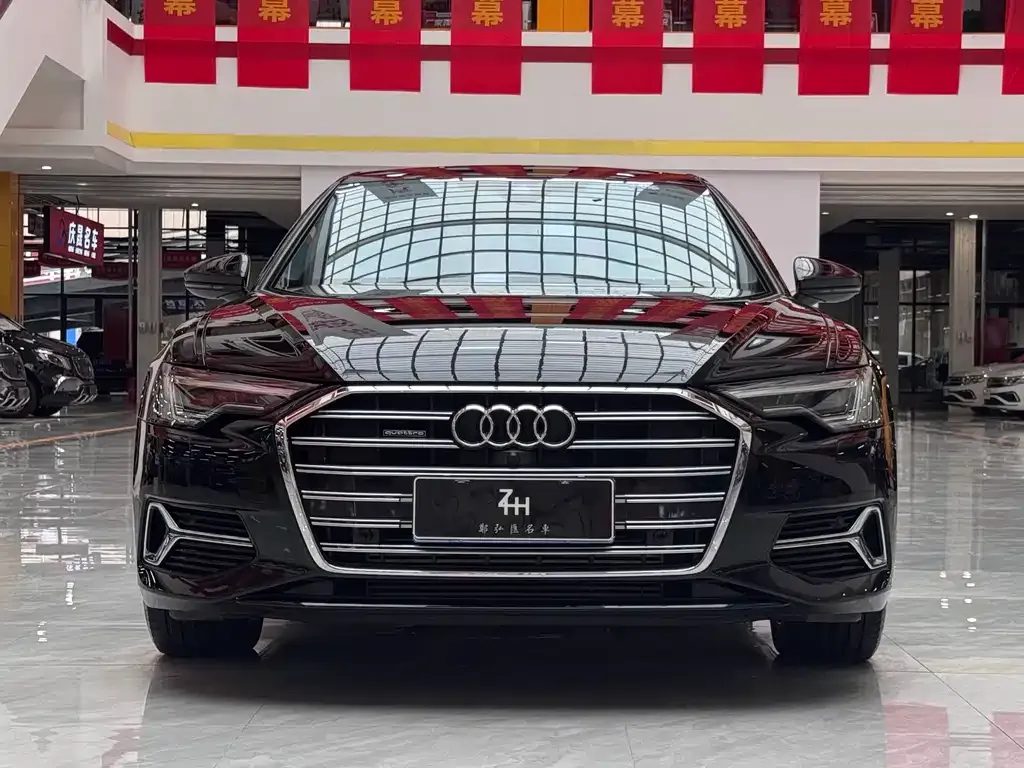 Audi A6L 2023 из CN, фото 2