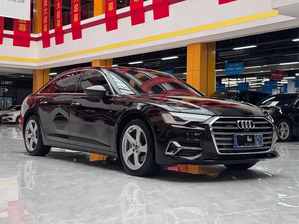 Audi A6L 2023 из CN, фото 3