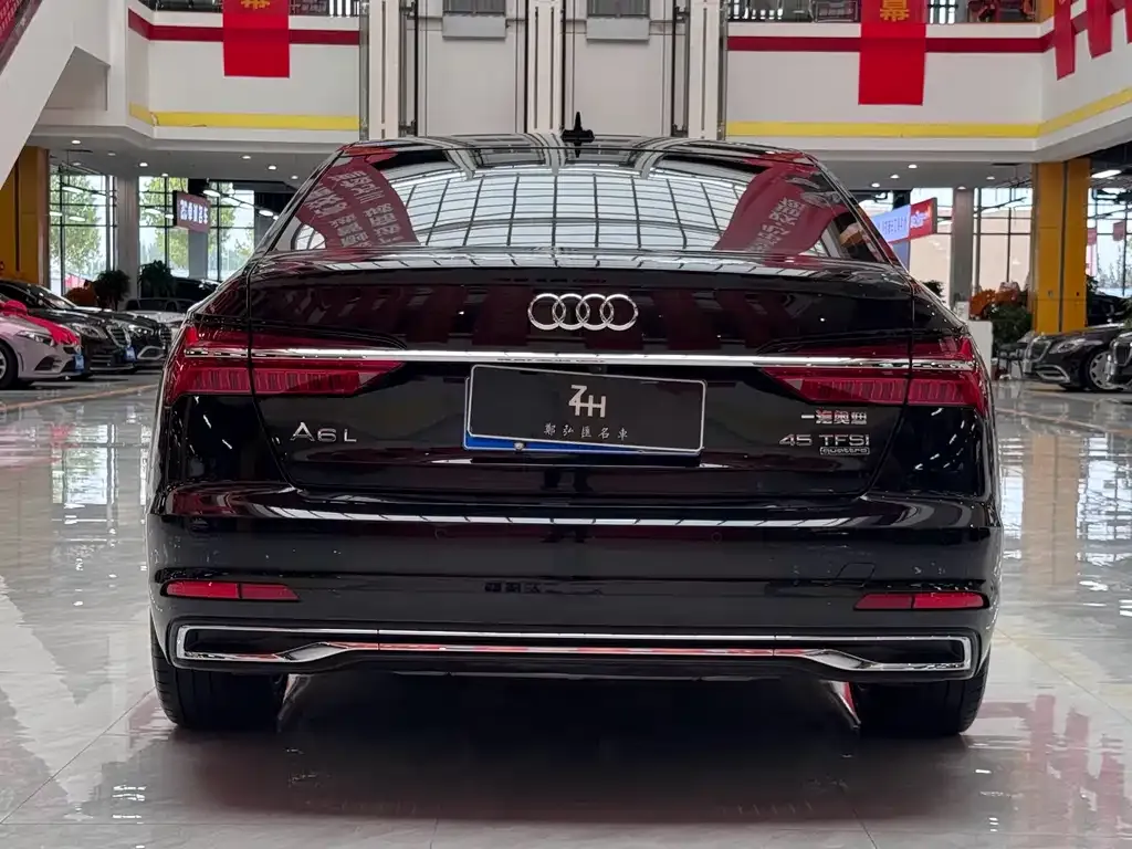 Audi A6L 2023 из CN, фото 5