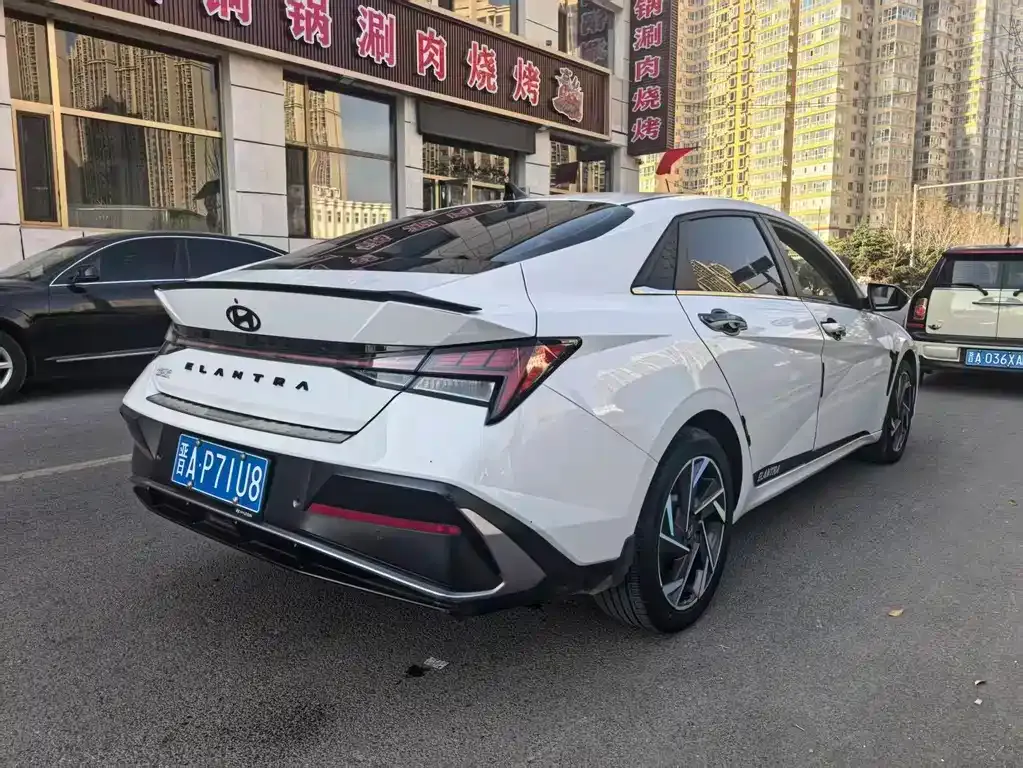 Hyundai Elantra 2024 из CN, фото 9