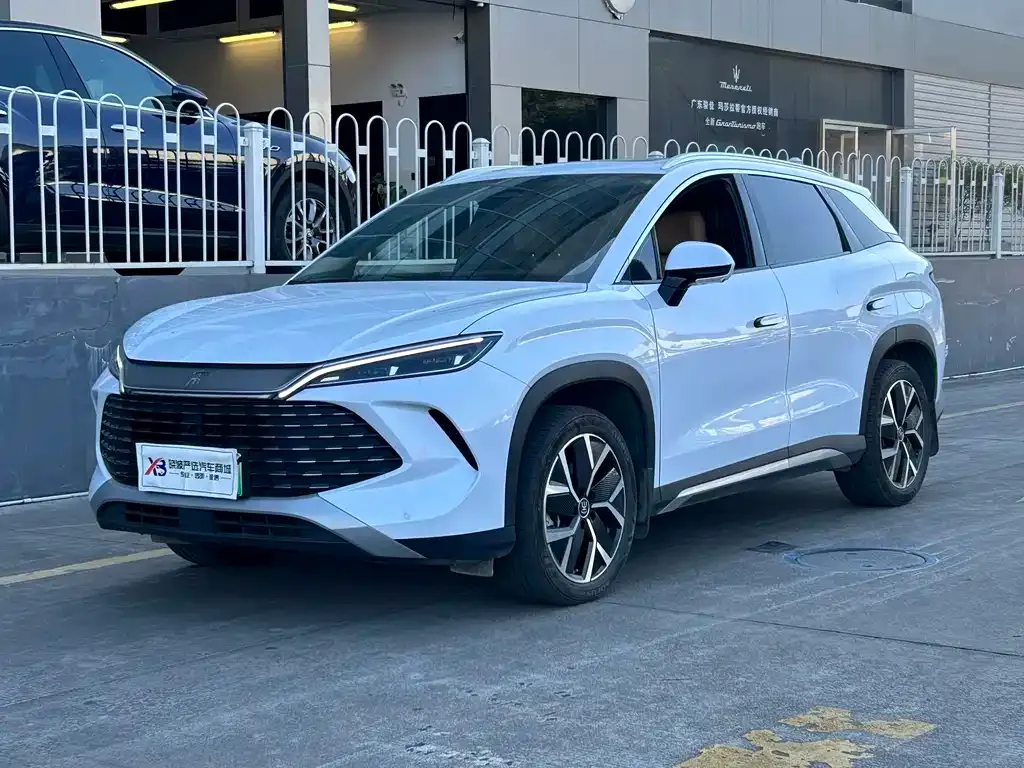 BYD L DM-i 2024 из CN, фото 1