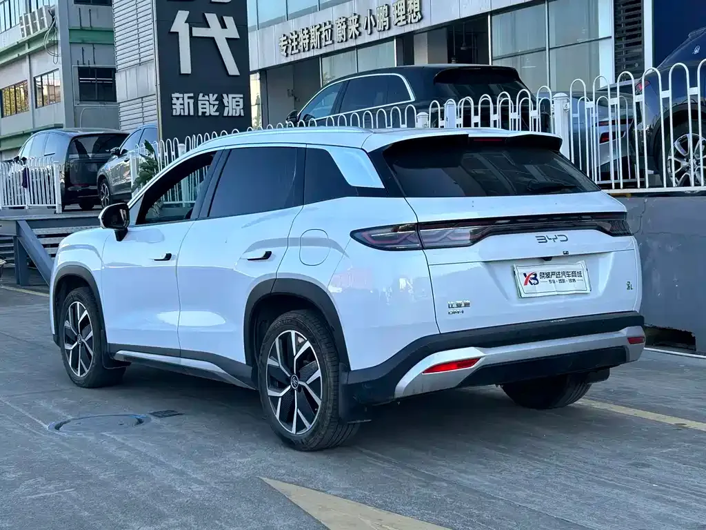 BYD L DM-i 2024 из CN, фото 4