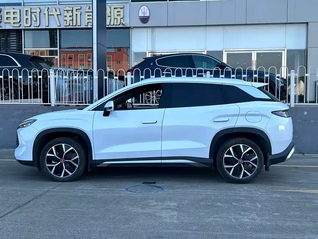 BYD L DM-i 2024 из CN, фото 7