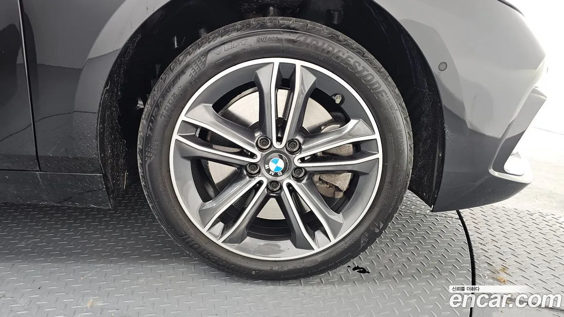 BMW 1-Series 2024 из KR, фото 5