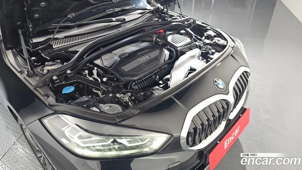 BMW 1-Series 2024 из KR, фото 6