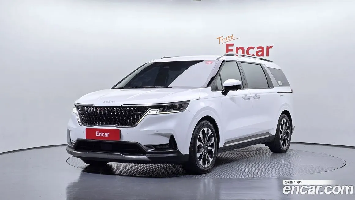 Kia Carnival 2023 из KR, фото 1