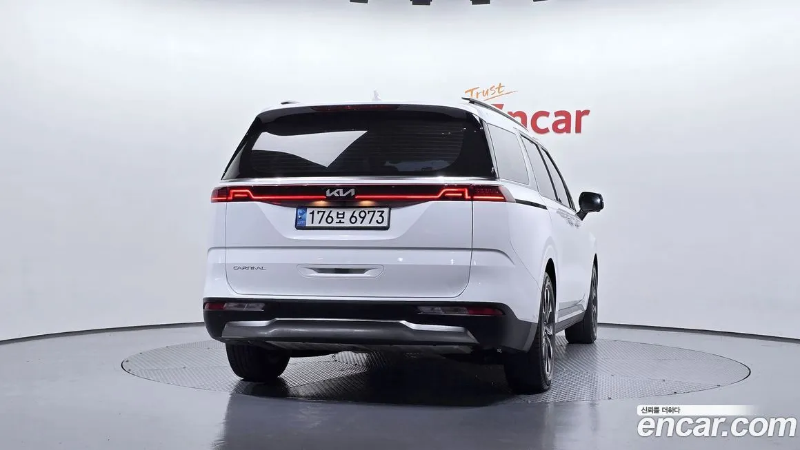 Kia Carnival 2023 из KR, фото 4
