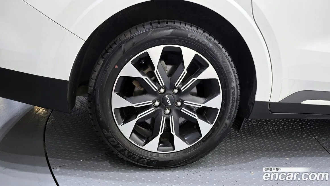 Kia Carnival 2023 из KR, фото 5