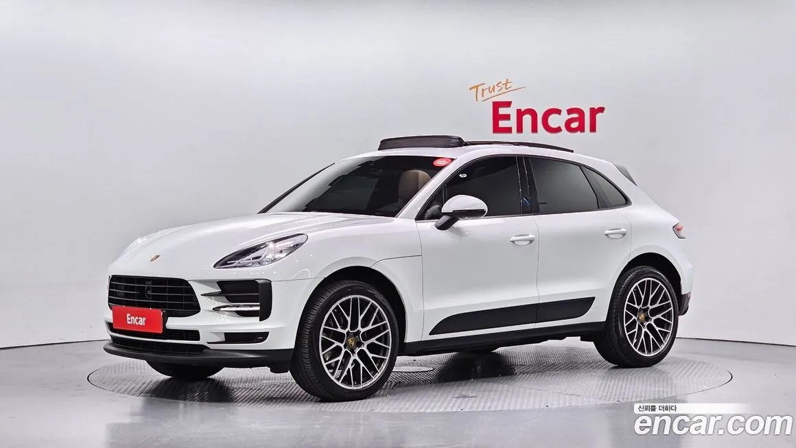 Porsche Macan — фото 1
