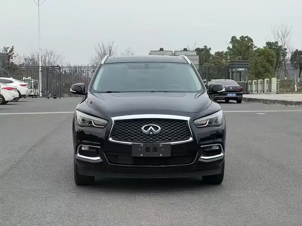 Infiniti QX60 (Import) 2021 из CN, фото 2