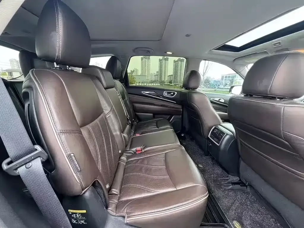 Infiniti QX60 (Import) 2021 из CN, фото 5