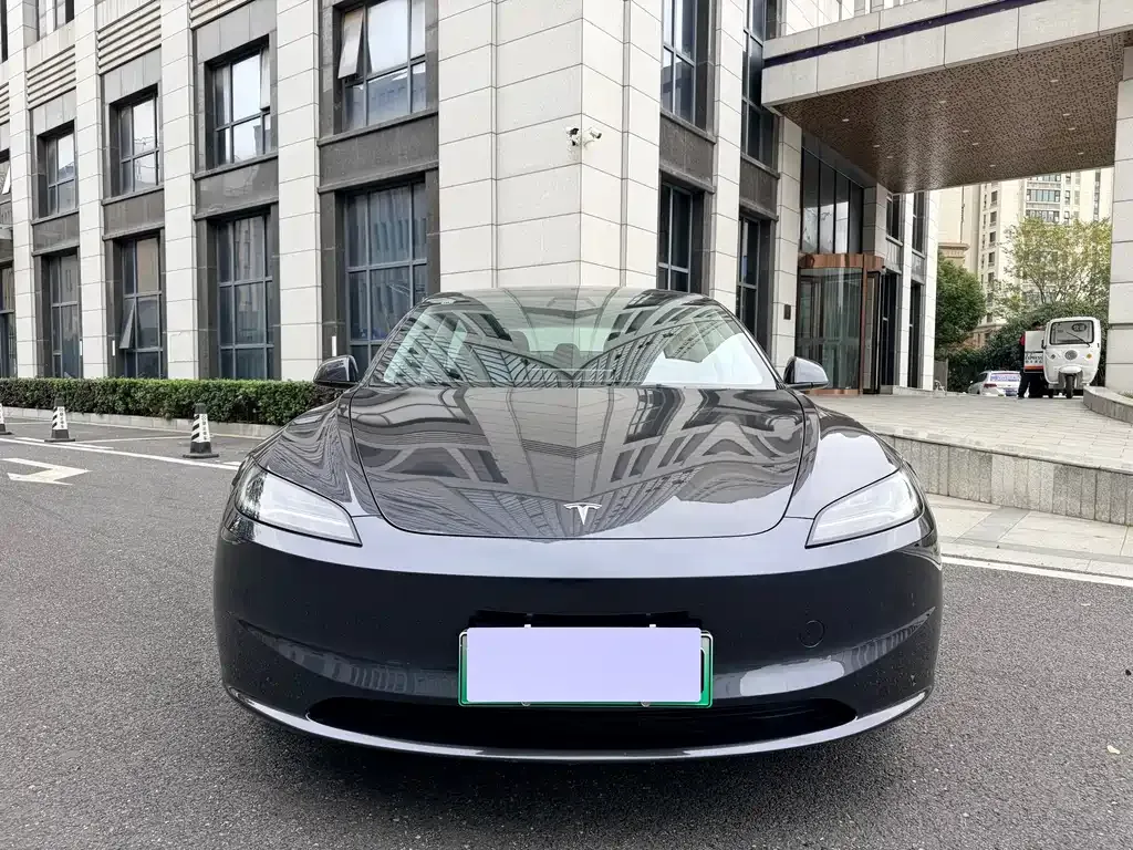 Tesla Model 3 2024 из CN, фото 2