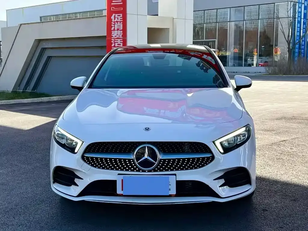 Mercedes-Benz A-Class 2022 из CN, фото 2