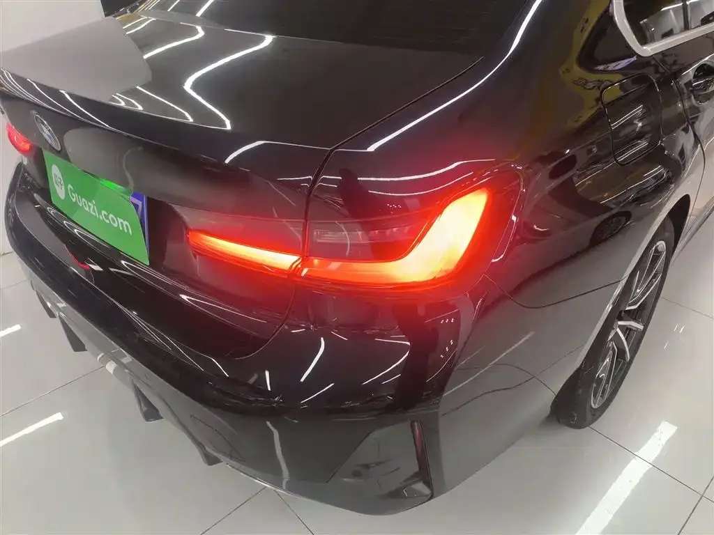 BMW 3 Series 2024 из CN, фото 8