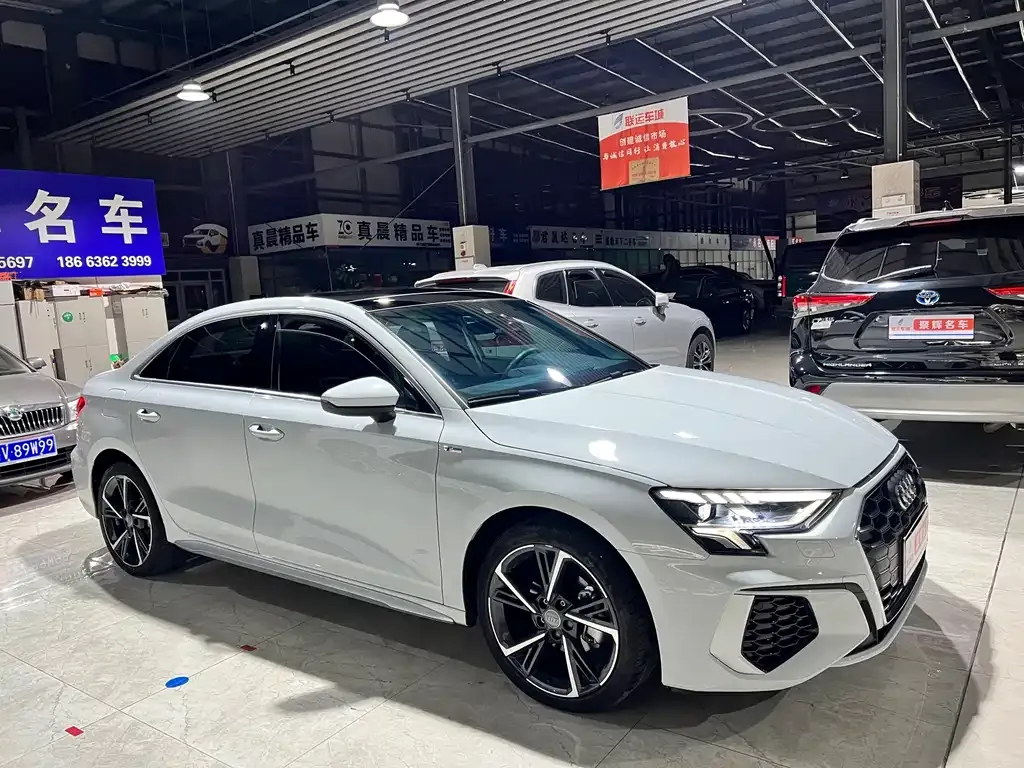 Audi A3 2021 из CN, фото 2