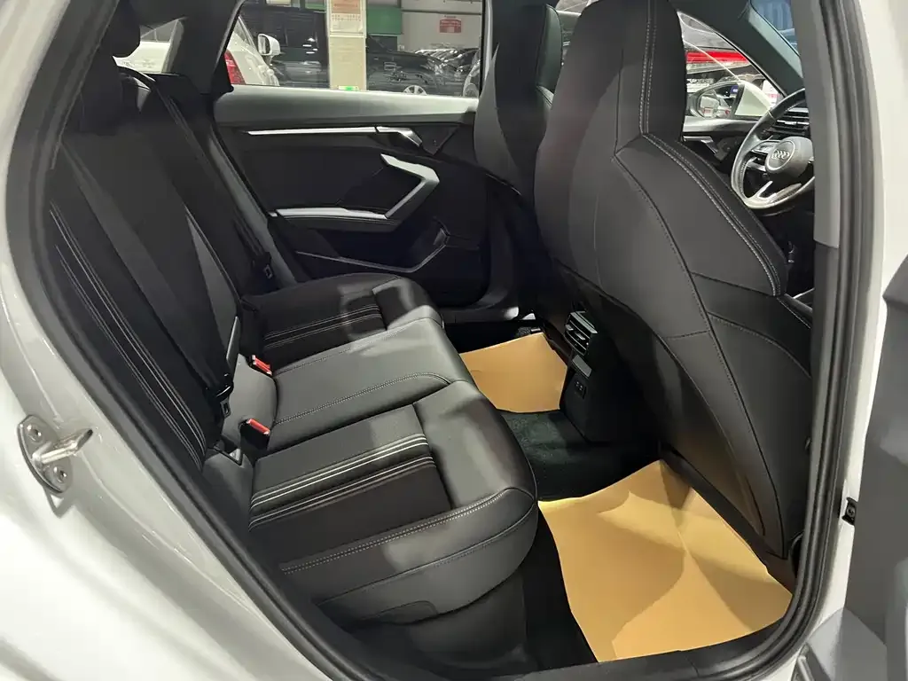 Audi A3 2021 из CN, фото 6