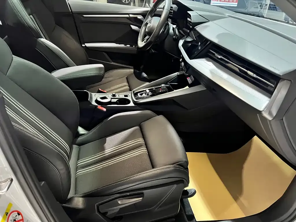 Audi A3 2021 из CN, фото 7