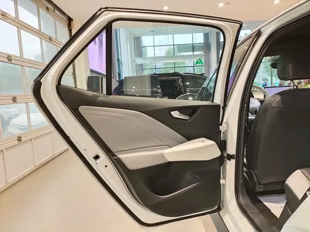 Volkswagen ID.3 2024 из CN, фото 8