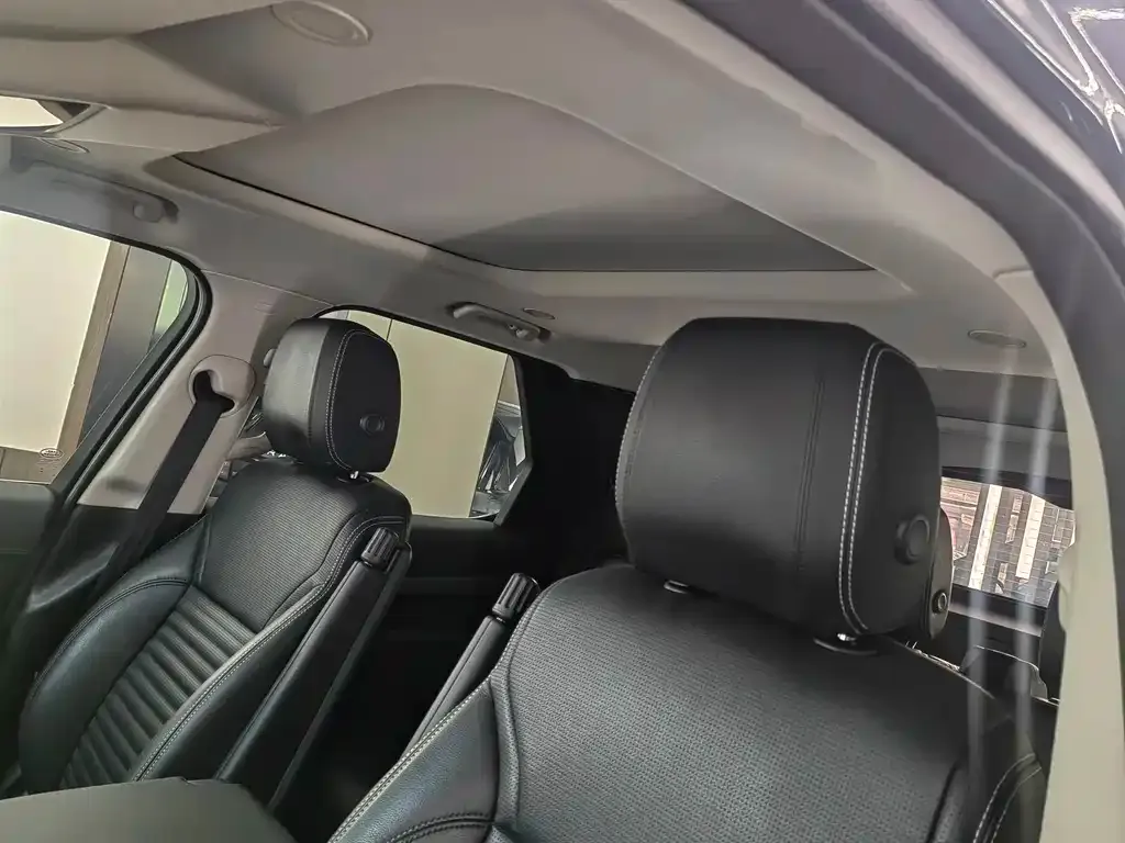 Land Rover Discovery 2022 из CN, фото 6