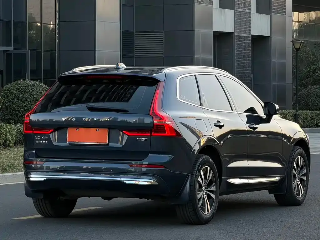 Volvo XC60 2023 из CN, фото 7