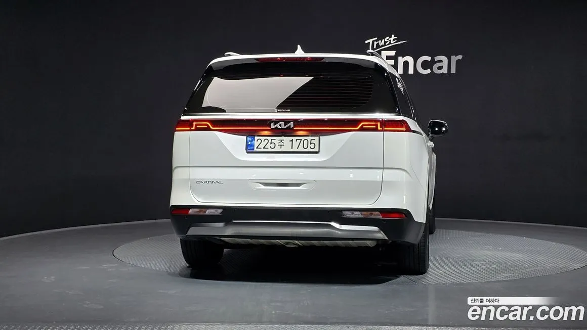 Kia Carnival 2023 из KR, фото 4