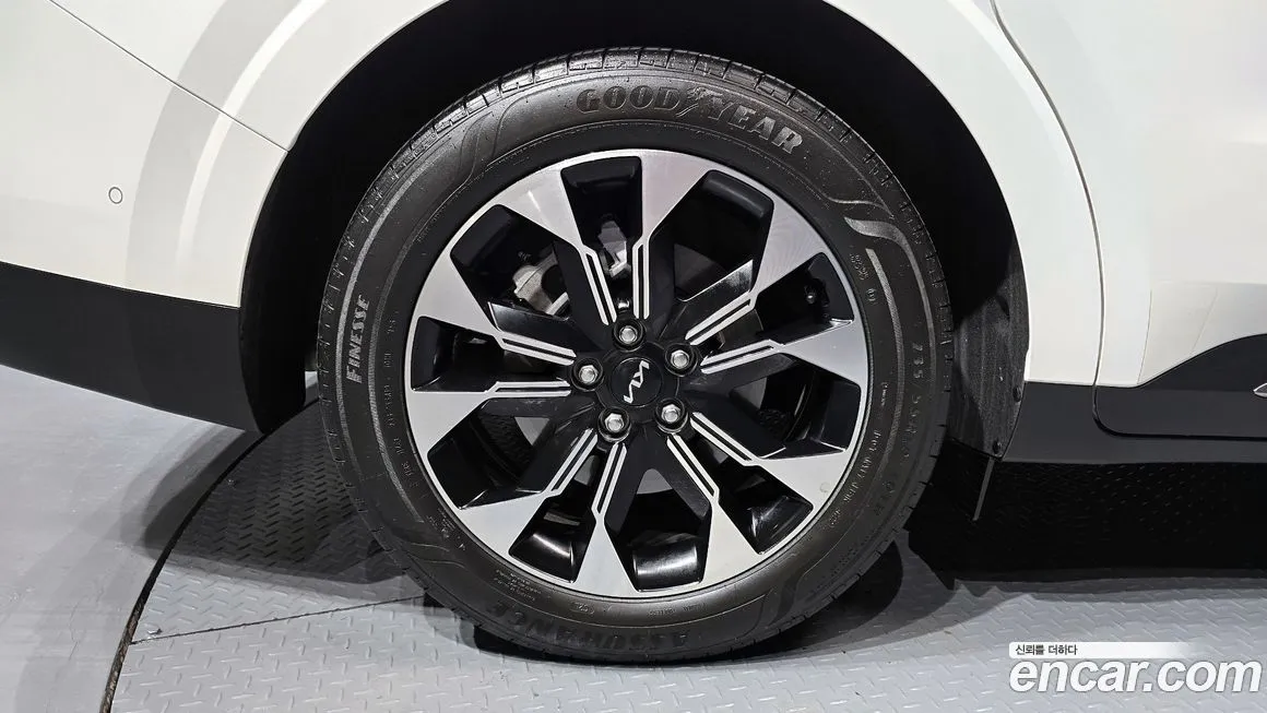 Kia Carnival 2023 из KR, фото 5