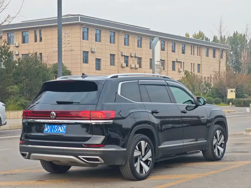 Volkswagen Teramont 2024 из CN, фото 9