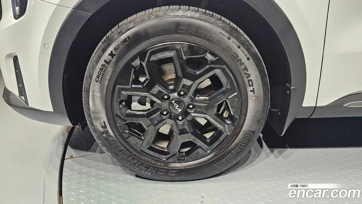 Kia Sorento — фото 5