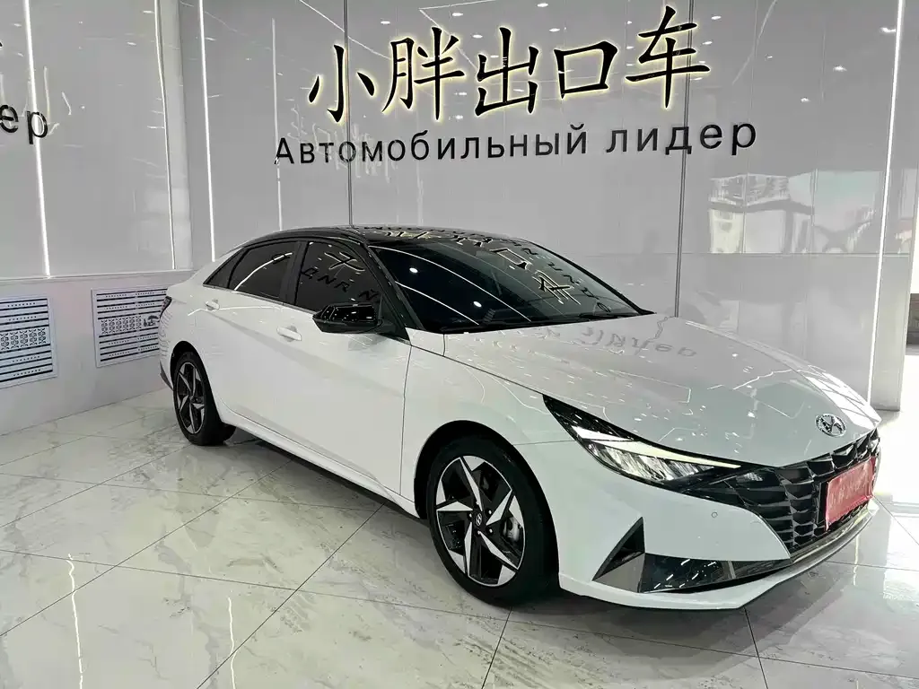 Hyundai Elantra 2023 из CN, фото 3