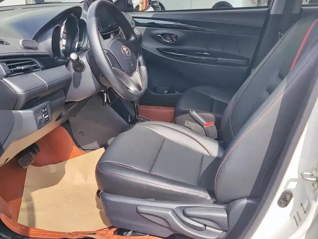 Toyota Yaris L 2021 из CN, фото 6