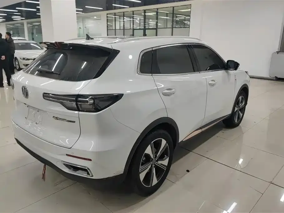 Changan CS55PLUS — фото 3