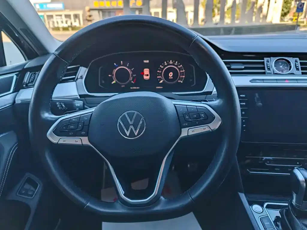 Volkswagen Magotan GTE PHEV 2023 из CN, фото 8
