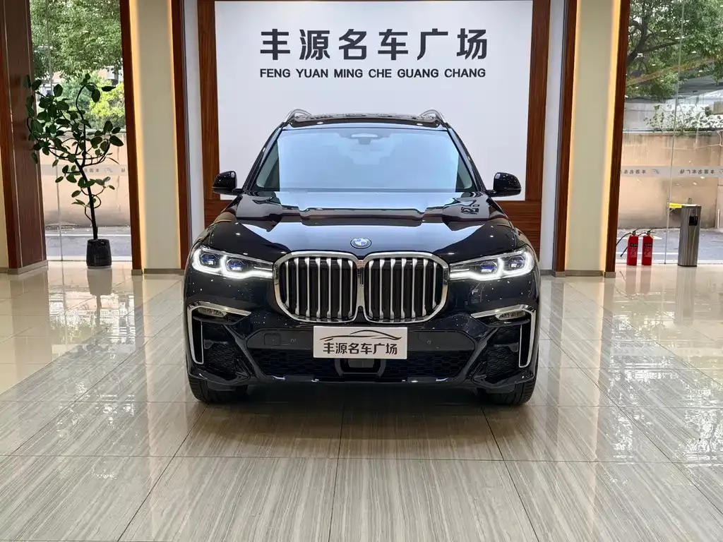 BMW X7 2022 из CN, фото 2