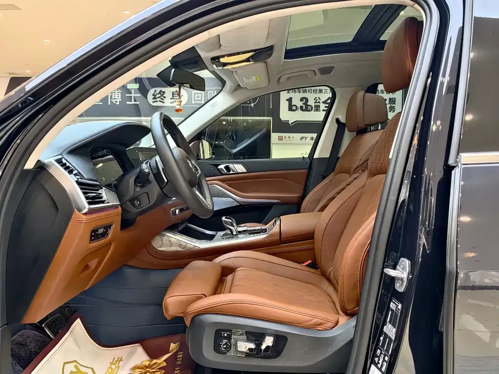 BMW X7 2022 из CN, фото 6