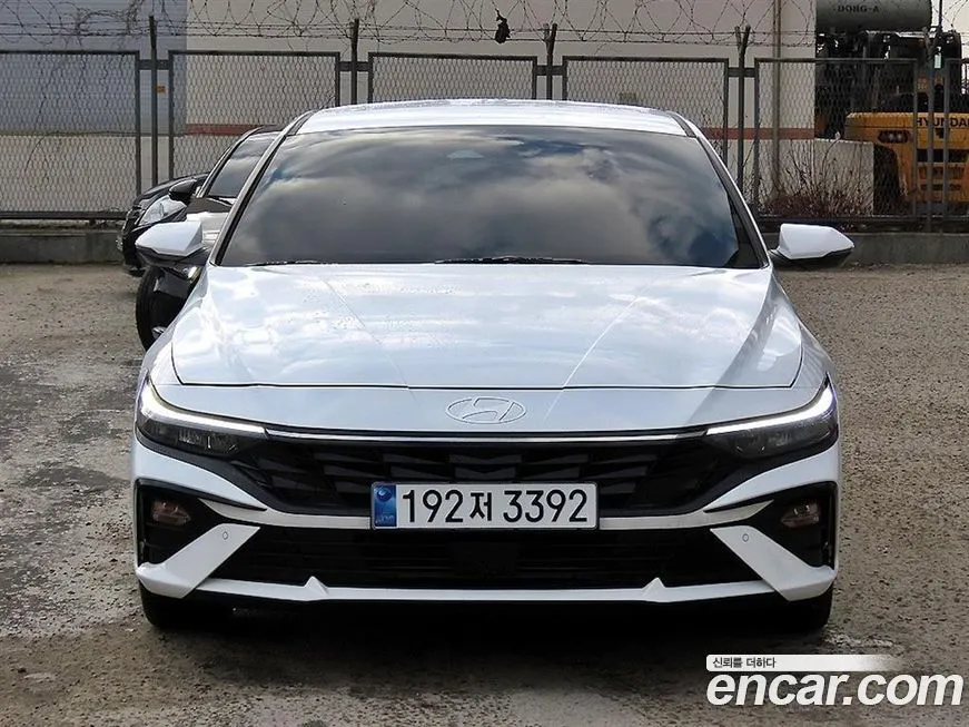 Hyundai AVANTE — фото 3
