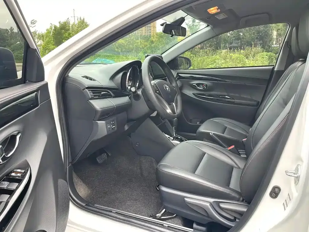 Toyota Yaris L 2022 из CN, фото 7