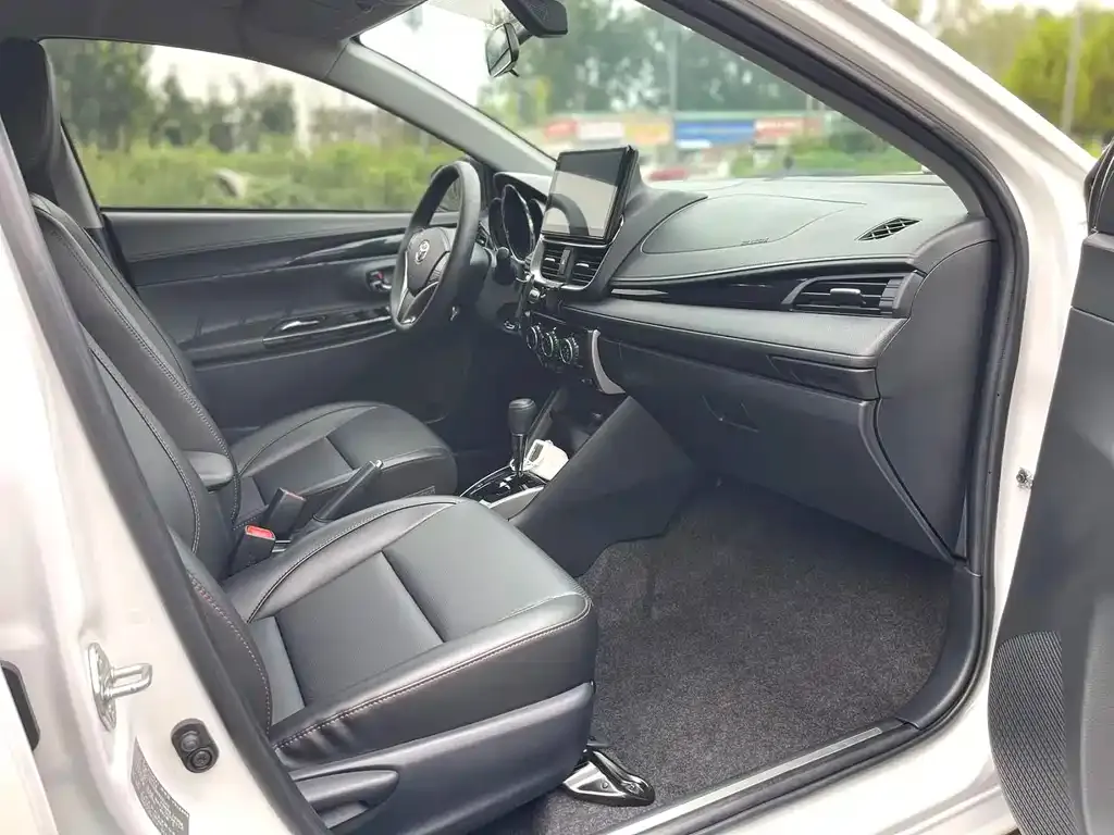 Toyota Yaris L 2022 из CN, фото 9