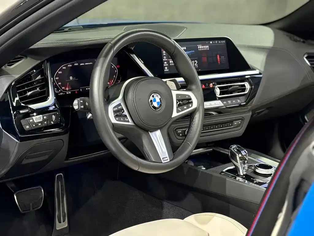 BMW Z4 2022 из CN, фото 9