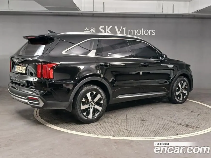 Kia Sorento — фото 4