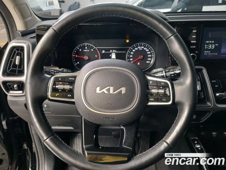 Kia Sorento — фото 7