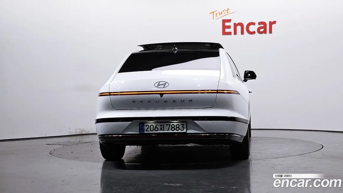 Hyundai Grandeur 2023 из KR, фото 4