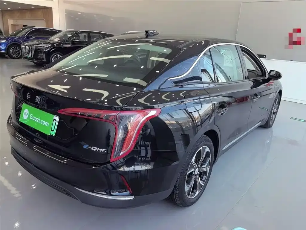 Hongqi E-QM5 2023 из CN, фото 6