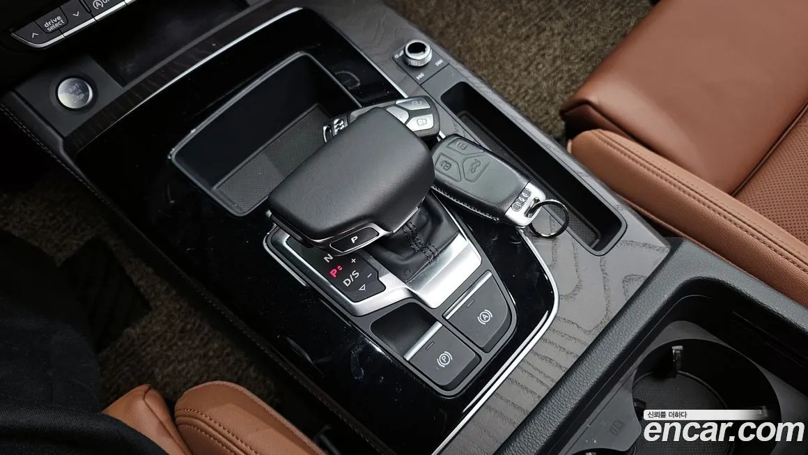 Audi Q5 2023 из KR, фото 9