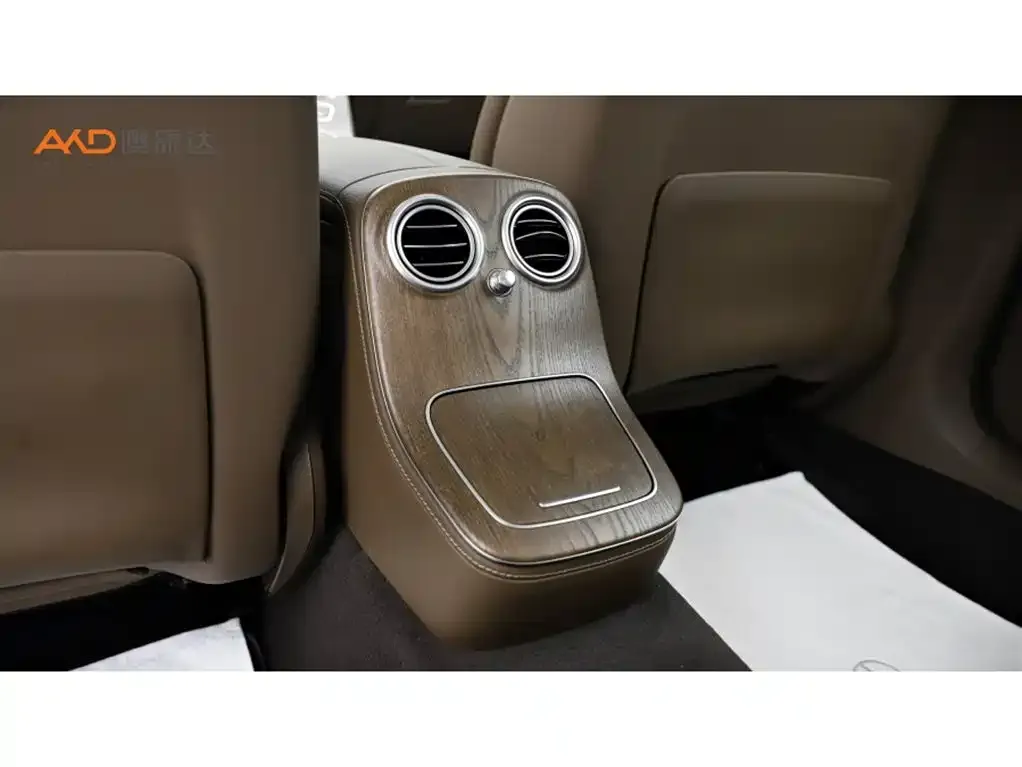 Mercedes-Benz E-Class 2023 из CN, фото 9