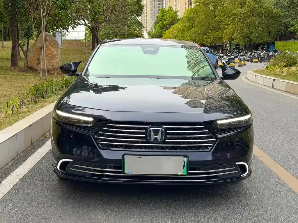 Honda Accord New Energy 2024 из CN, фото 2