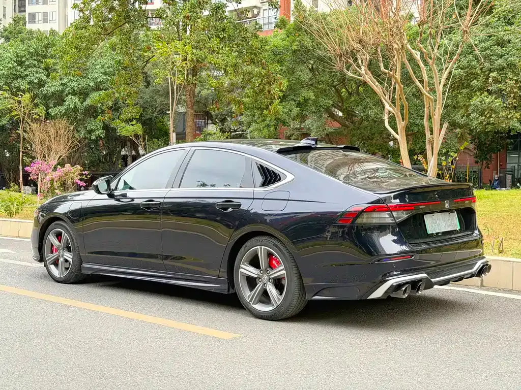 Honda Accord New Energy 2024 из CN, фото 9