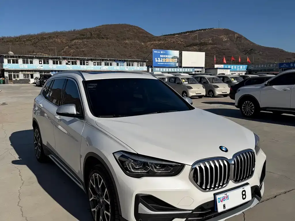BMW X1 2021 из CN, фото 3
