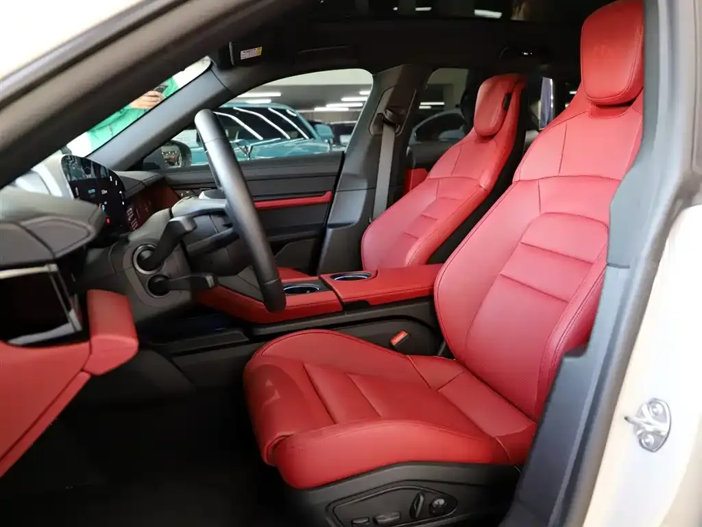 Porsche Taycan 2024 из CN, фото 5
