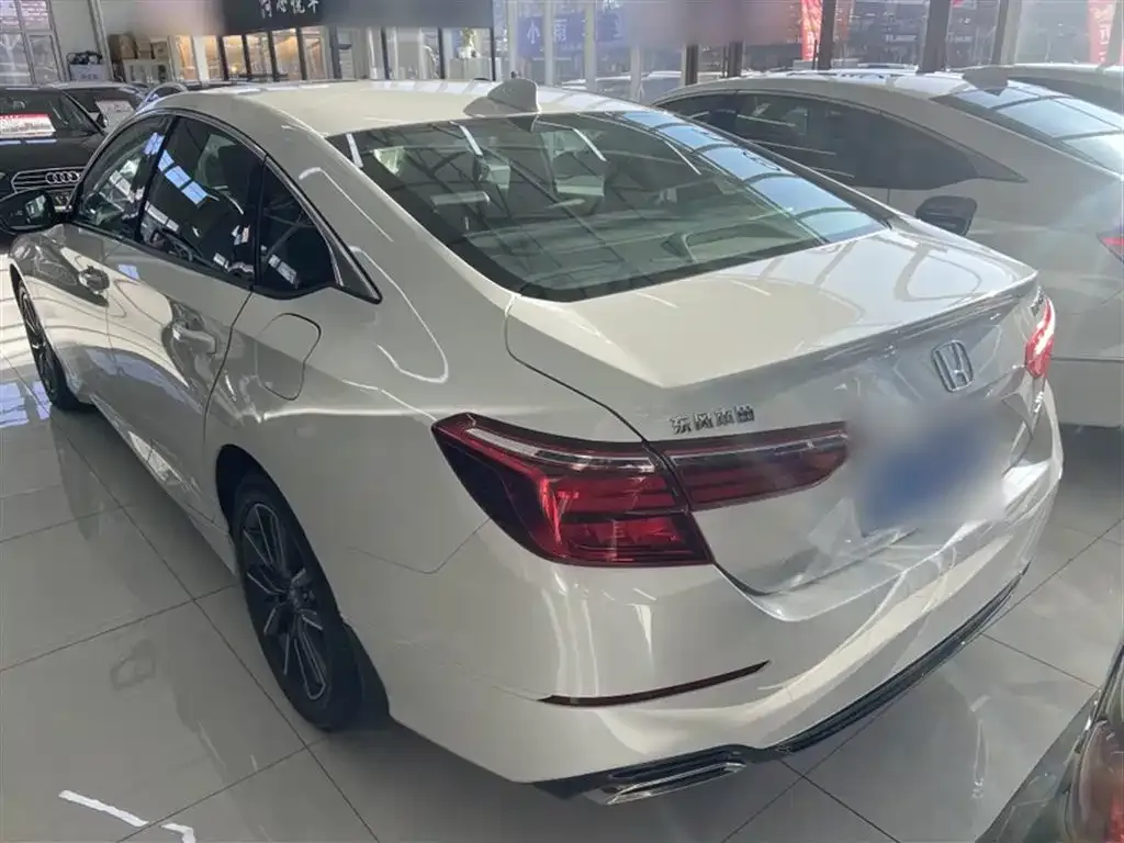 Honda Inspire 2023 из CN, фото 6